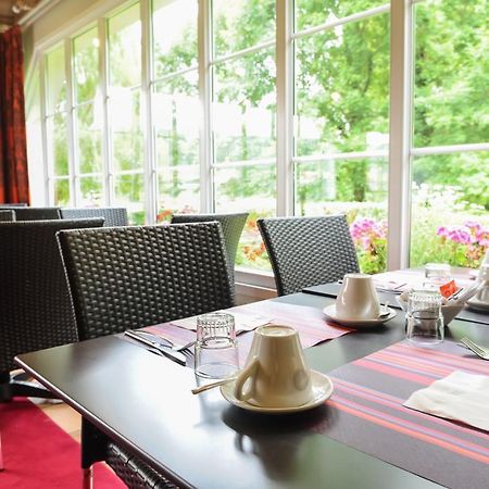 Le Domaine De Mombreux Hotel Lumbres Luaran gambar