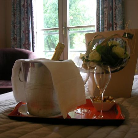 Le Domaine De Mombreux Hotel Lumbres Luaran gambar