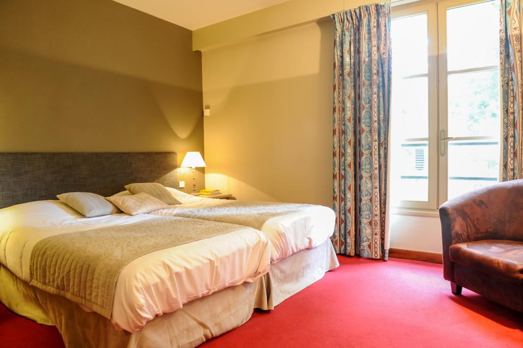 Le Domaine De Mombreux Hotel Lumbres Luaran gambar